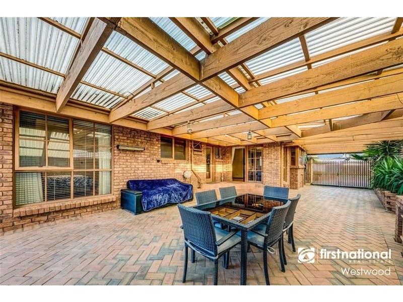 5 Terrigal Court, Werribee VIC 3030