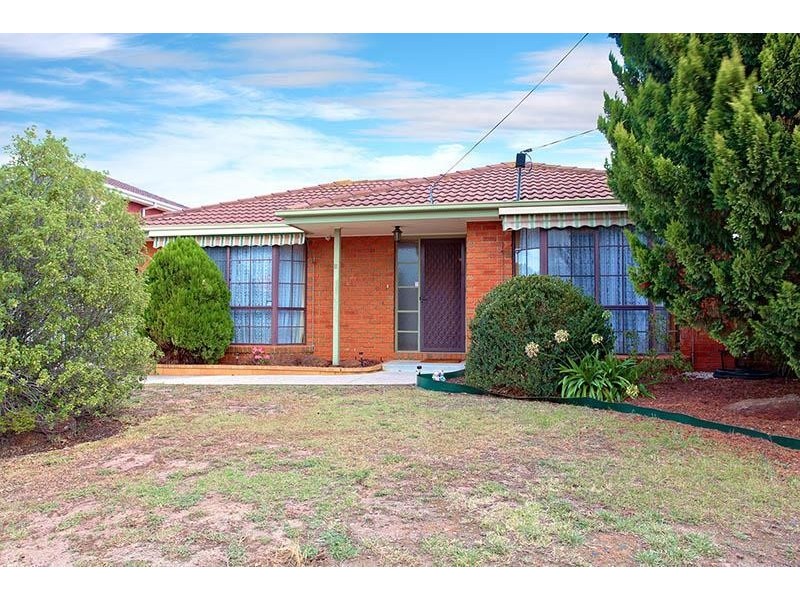 11 Gentzen Drive, Wyndham Vale VIC 3024