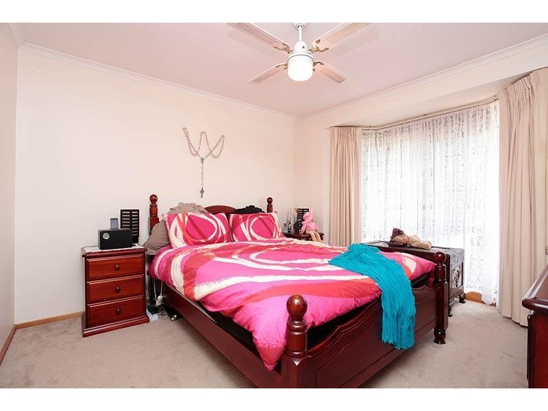 11 Gentzen Drive, Wyndham Vale VIC 3024