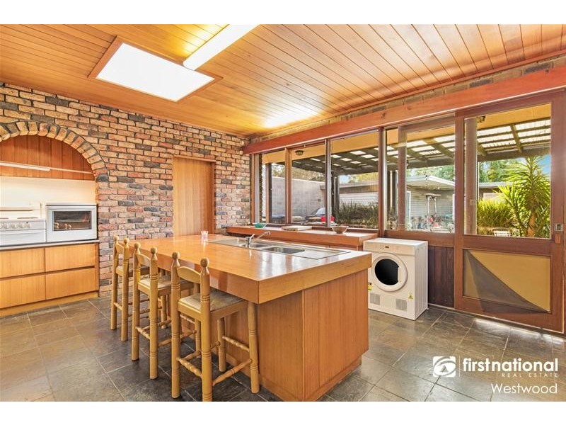 225 Princes Highway, Werribee VIC 3030