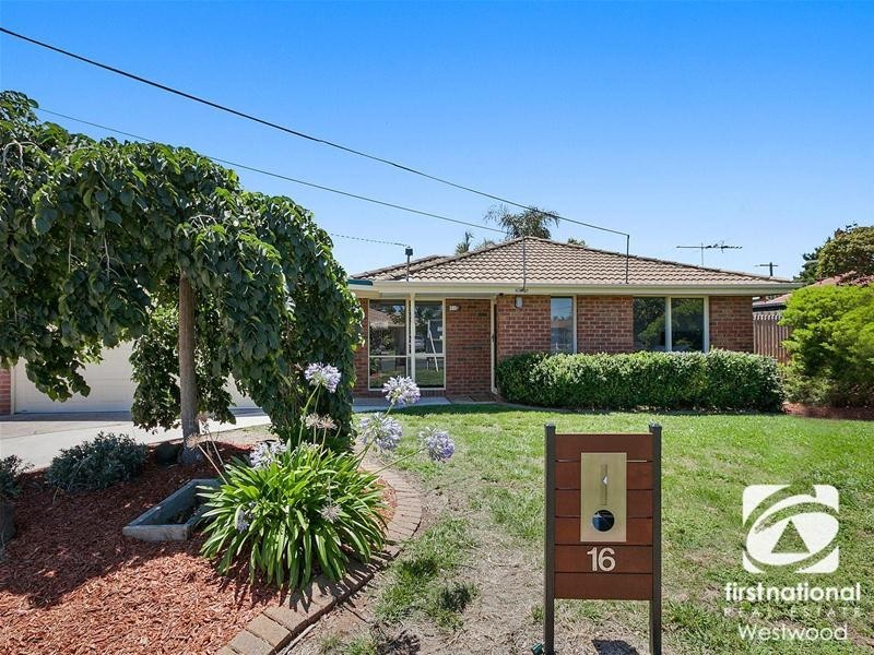 16 Cameron Drive, Hoppers Crossing VIC 3029
