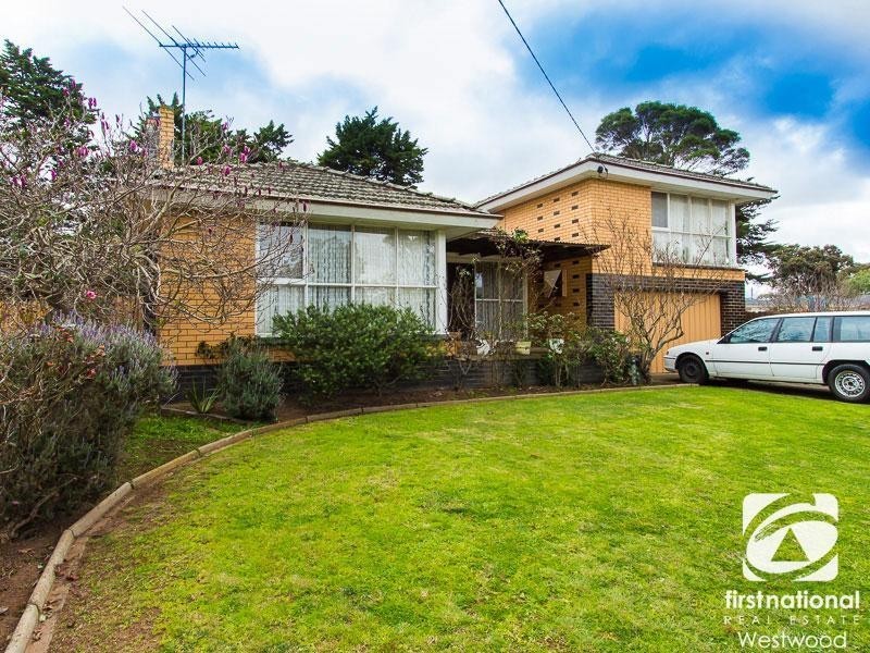 39 Tyrone Street, Werribee VIC 3030