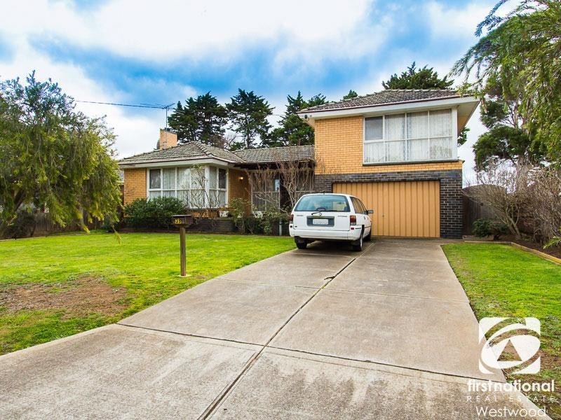 39 Tyrone Street, Werribee VIC 3030