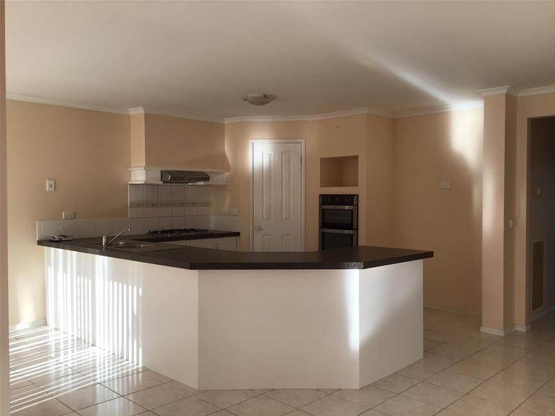 3 Penny Crescent, Hoppers Crossing VIC 3029