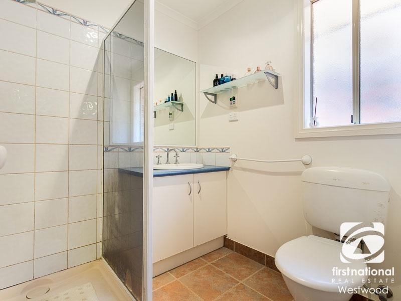 40 Racecourse Road, Werribee VIC 3030