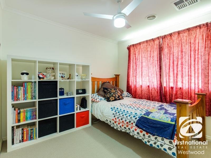 40 Racecourse Road, Werribee VIC 3030