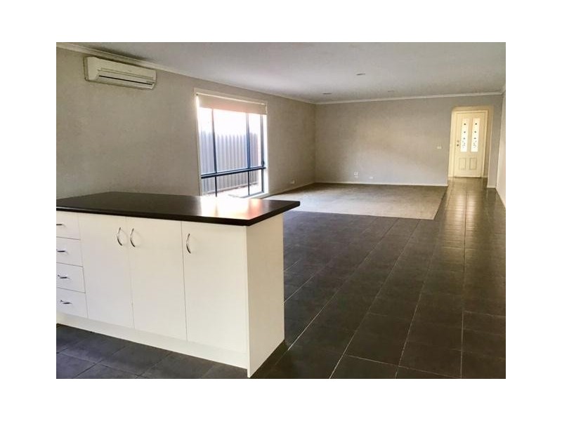 1 Nichollii Court, Wyndham Vale VIC 3024