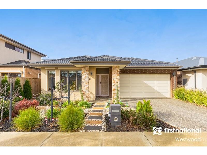 43 Exploration Avenue, Werribee VIC 3030