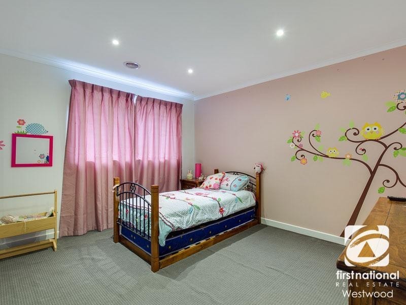 11 Trevino Close, Hoppers Crossing VIC 3029