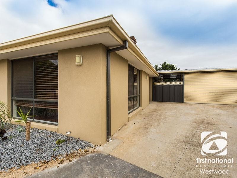 11 Trevino Close, Hoppers Crossing VIC 3029