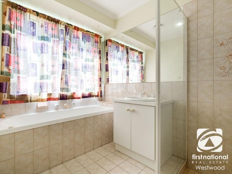 3 Karri  Crescent, Hoppers Crossing VIC 3029