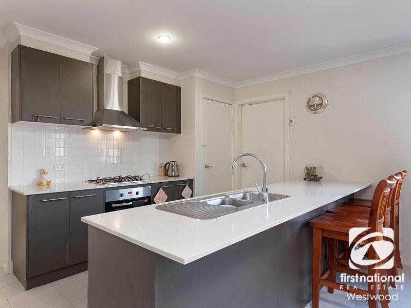 7 Pembury Way, Wyndham Vale VIC 3024