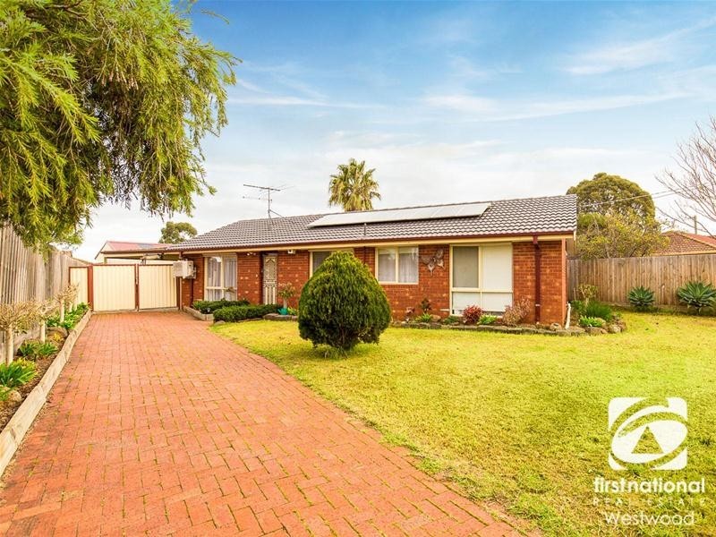 17 Bower Drive, Werribee VIC 3030