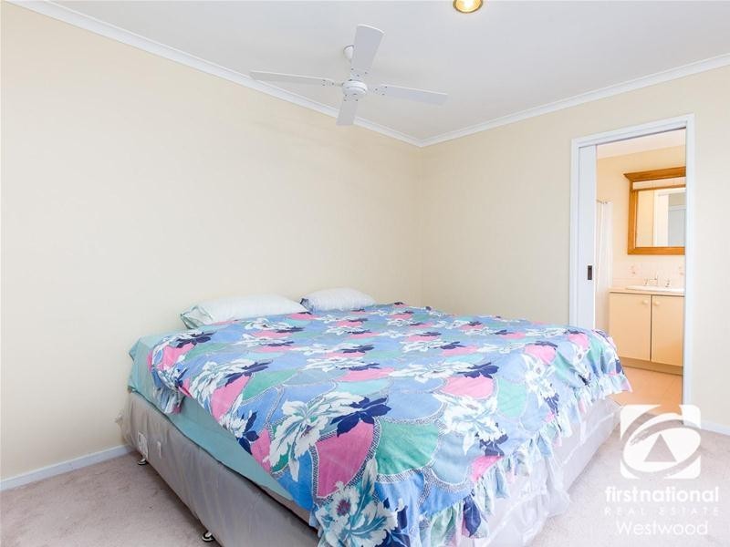 17 Bower Drive, Werribee VIC 3030