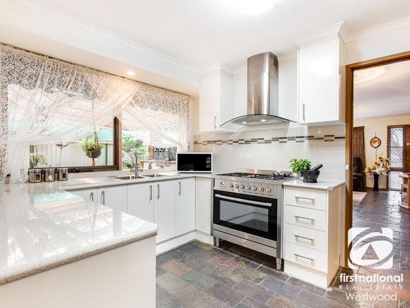 160 Tarneit Road, Werribee VIC 3030