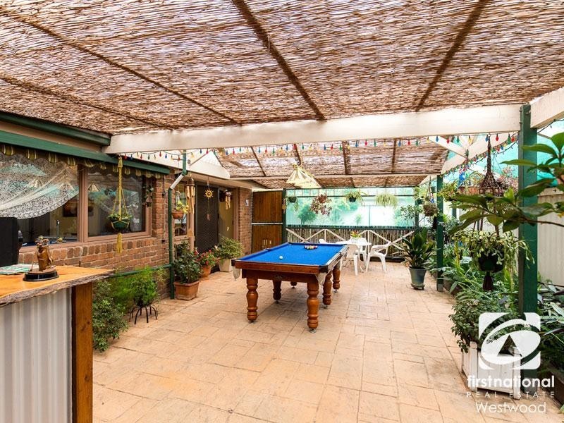 160 Tarneit Road, Werribee VIC 3030