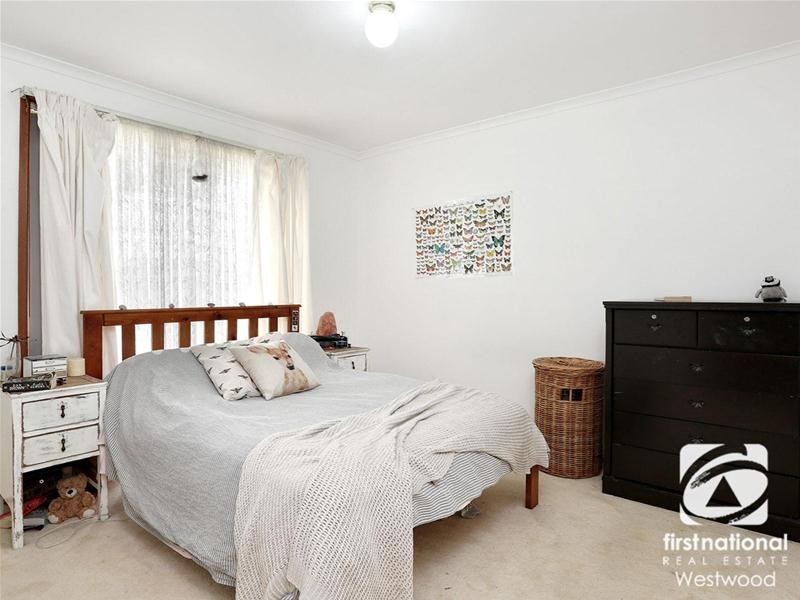 2/38 Julier Crescent, Hoppers Crossing VIC 3029