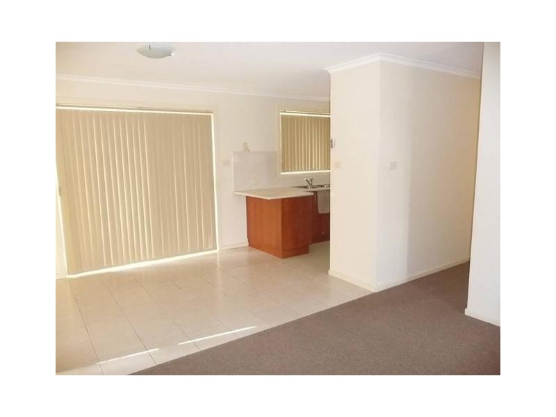 1/6-10 Latham Street, Werribee VIC 3030