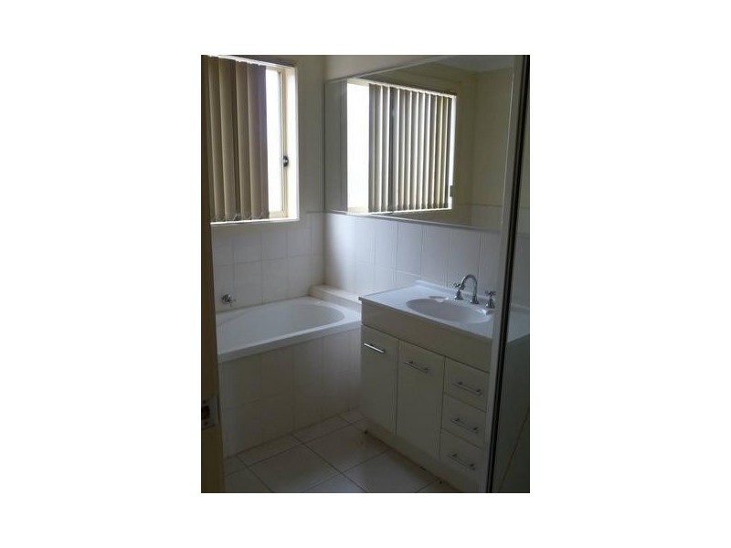 1/6-10 Latham Street, Werribee VIC 3030