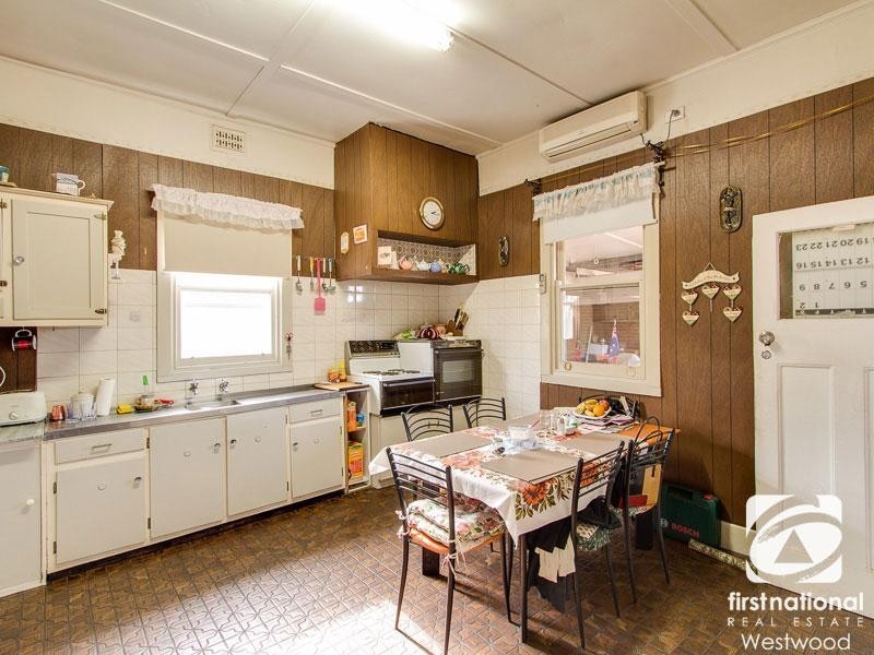 152 Werribee Street, Werribee VIC 3030