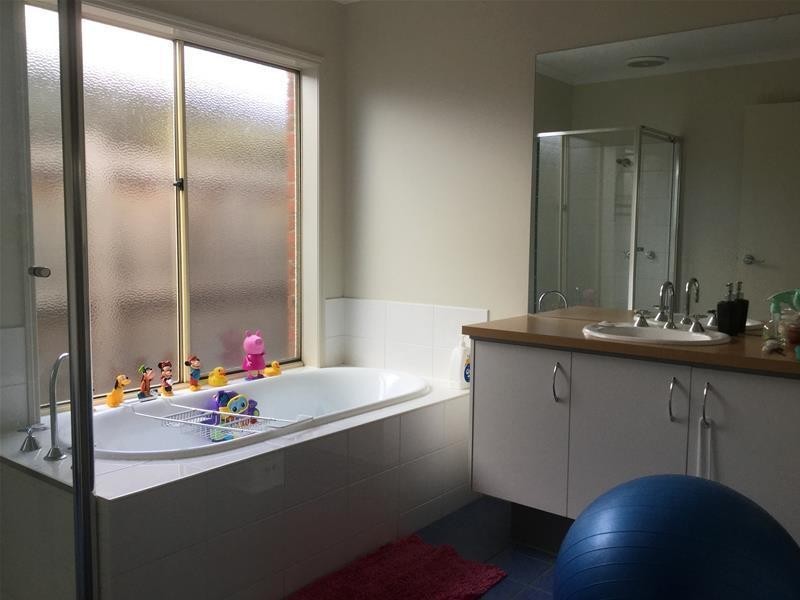 41 Emperor Parade, Tarneit VIC 3029