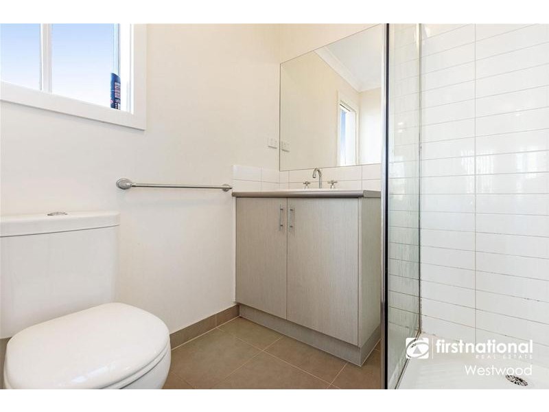 9 Burswood Drive, Wyndham Vale VIC 3024