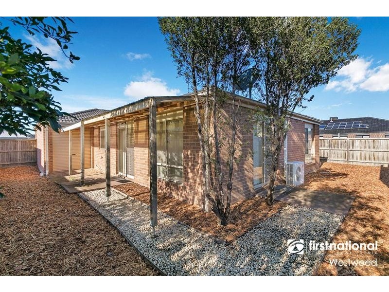 9 Burswood Drive, Wyndham Vale VIC 3024