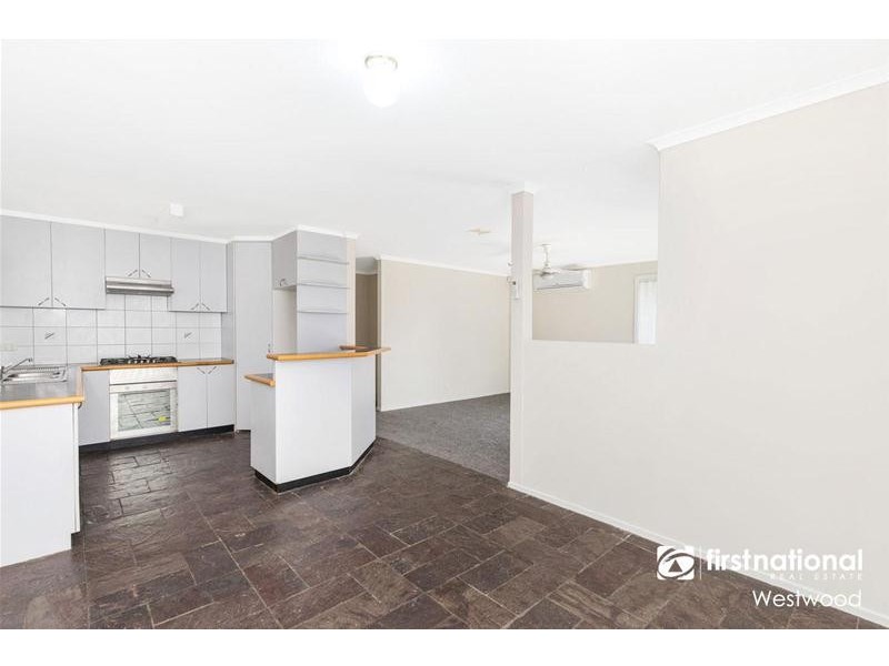 23 Thames Boulevard, Werribee VIC 3030