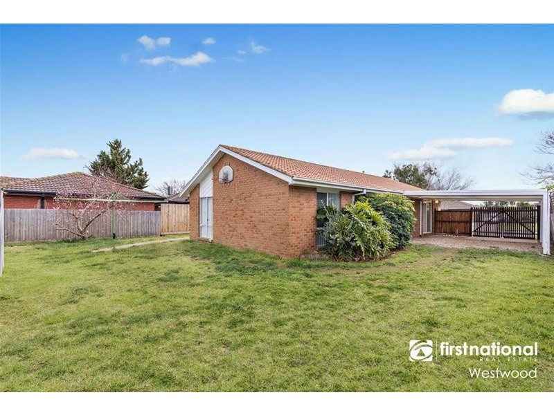 23 Thames Boulevard, Werribee VIC 3030