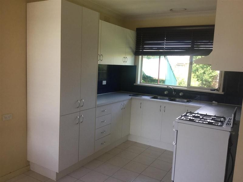 13 Hodge Street, Werribee VIC 3030