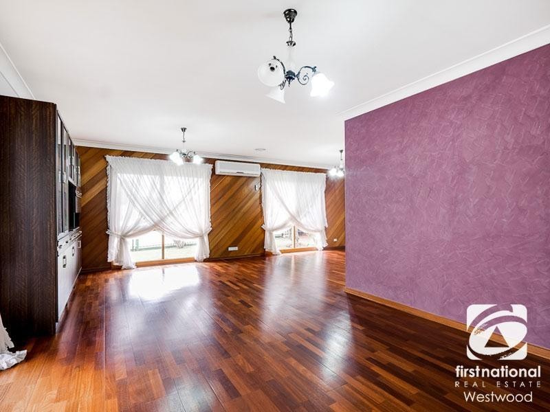 2 Froggitts Lane, Werribee VIC 3030