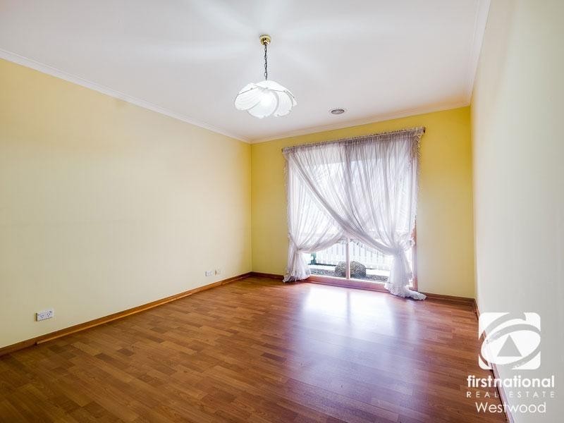 2 Froggitts Lane, Werribee VIC 3030