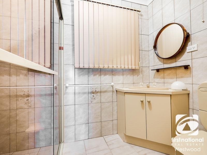 2 Froggitts Lane, Werribee VIC 3030