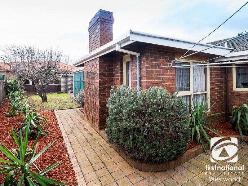2 Froggitts Lane, Werribee VIC 3030