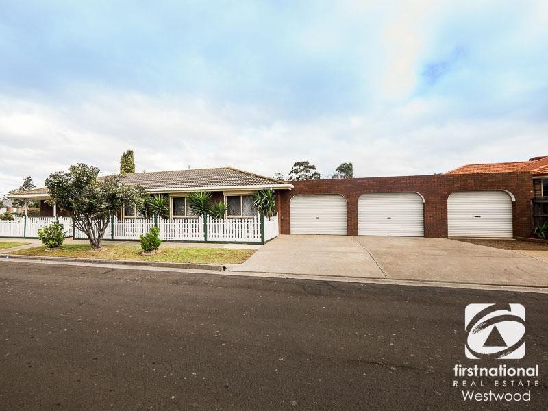 2 Froggitts Lane, Werribee VIC 3030