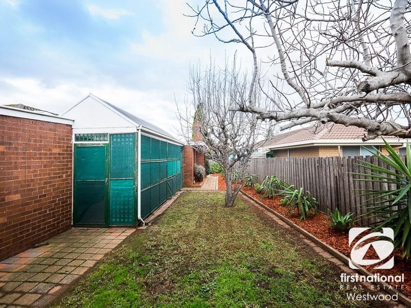 2 Froggitts Lane, Werribee VIC 3030