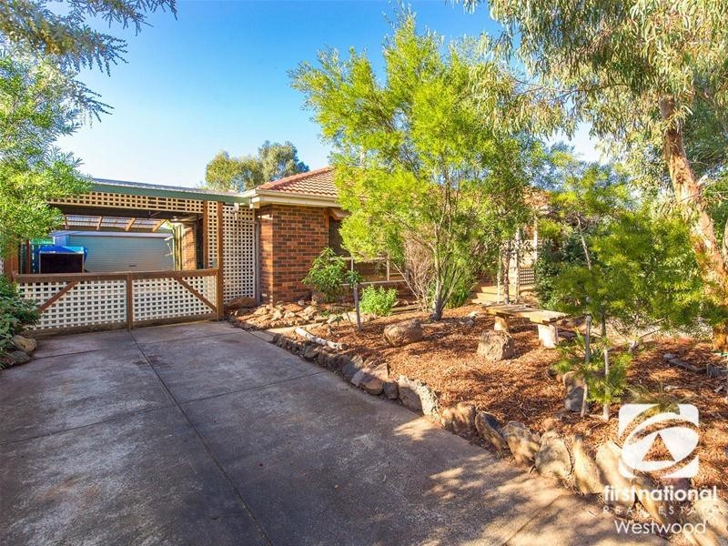 43 Mount Eagle Way, Wyndham Vale VIC 3024