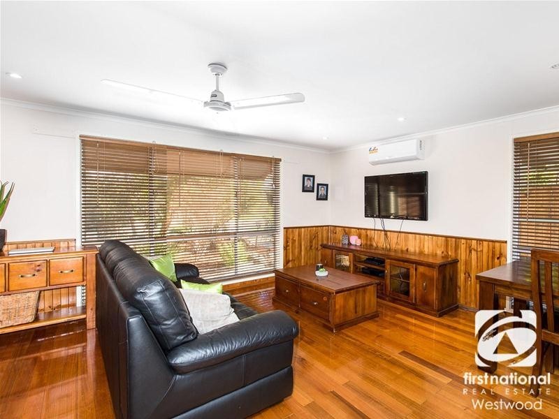 43 Mount Eagle Way, Wyndham Vale VIC 3024