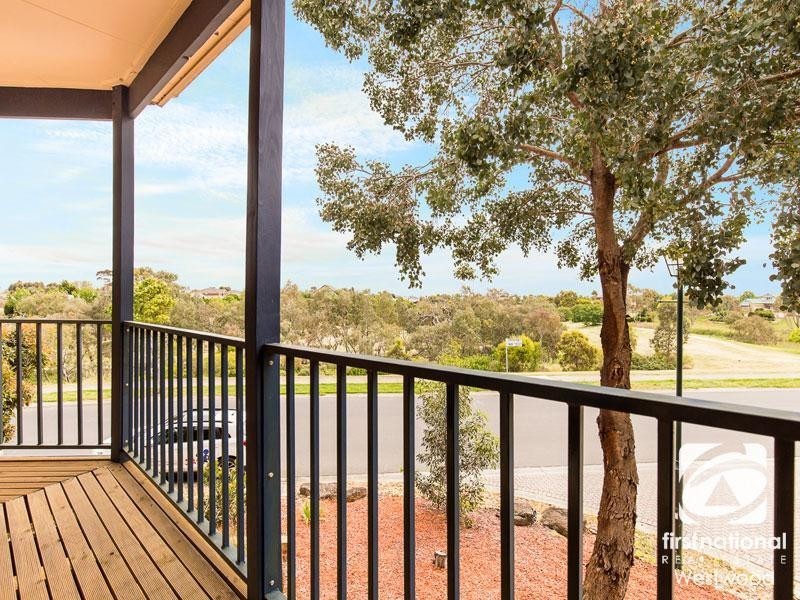 8 Evergreen Drive, Wyndham Vale VIC 3024