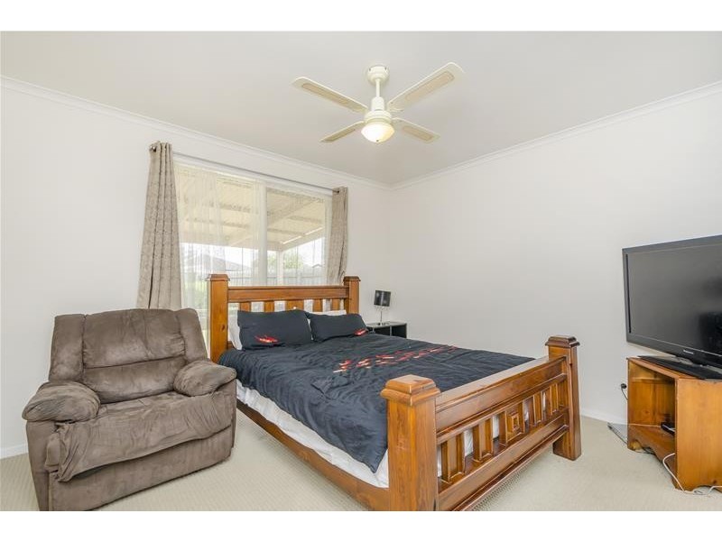 133 Cambridge Crescent, Wyndham Vale VIC 3024