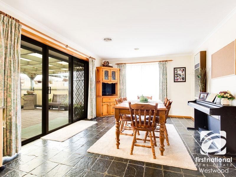 9 Tallong Court, Hoppers Crossing VIC 3029