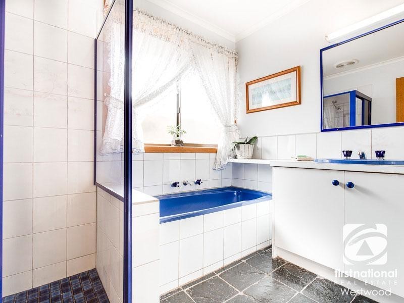 9 Tallong Court, Hoppers Crossing VIC 3029