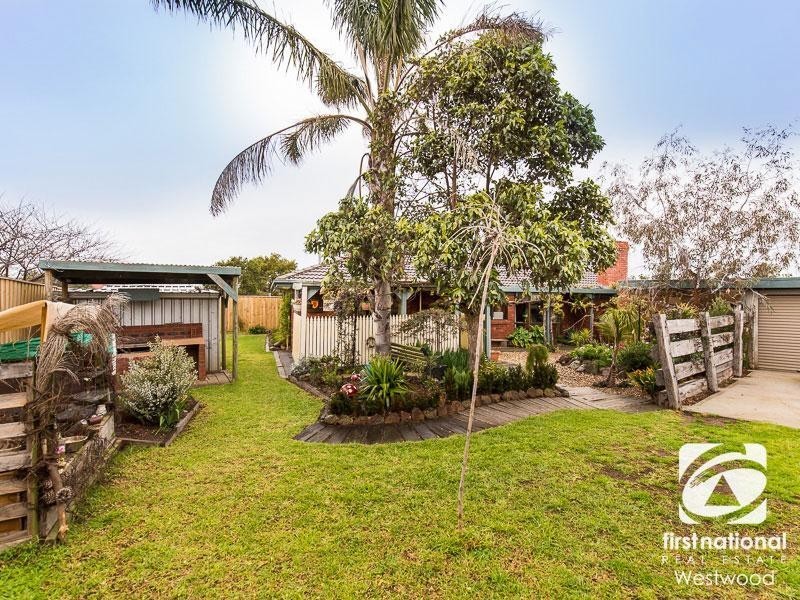 9 Tallong Court, Hoppers Crossing VIC 3029