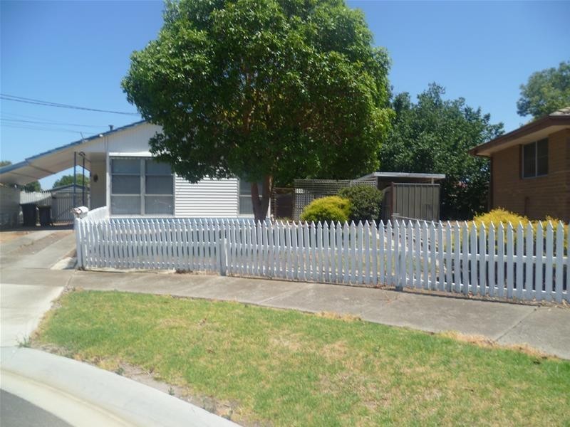 6 Carbon Court, Werribee VIC 3030