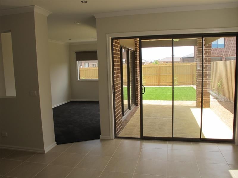 20 Charter Road, Werribee VIC 3030