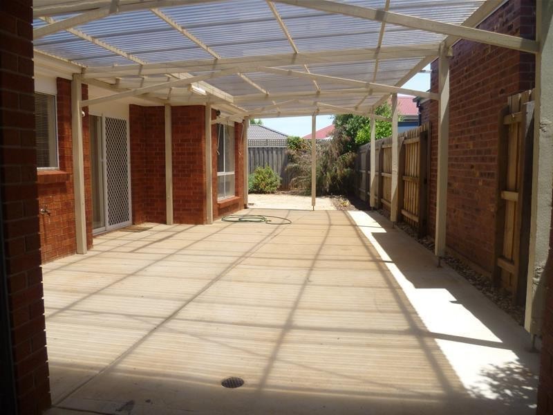 15 Koombahla Court, Werribee VIC 3030