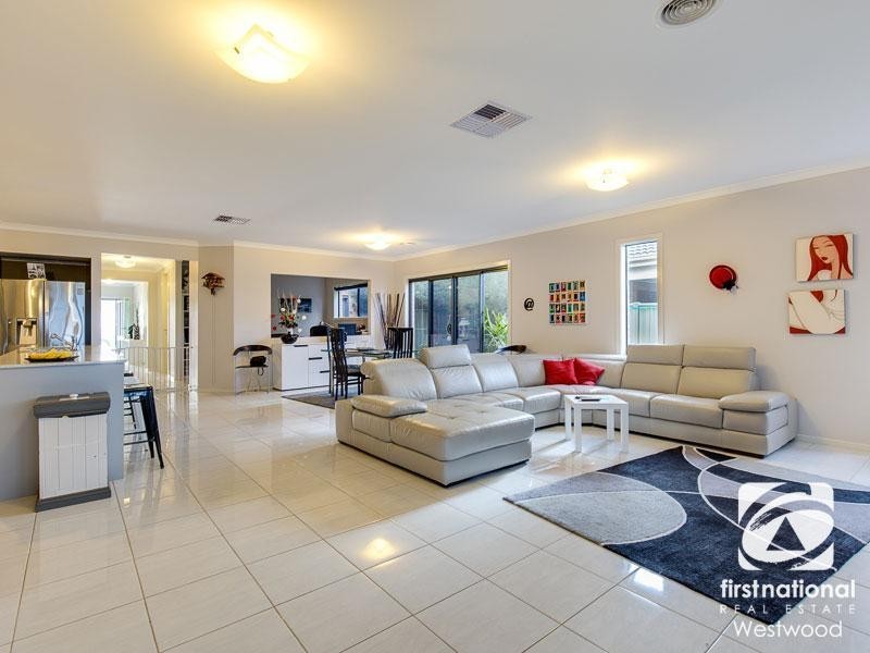 12 Sedgwick Road, Wyndham Vale VIC 3024