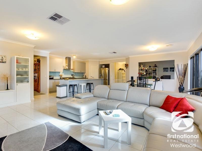 12 Sedgwick Road, Wyndham Vale VIC 3024