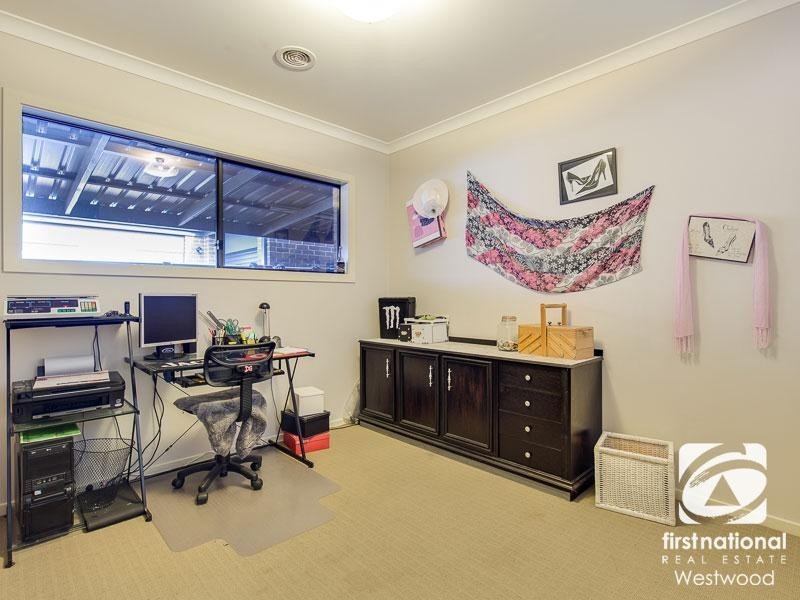 12 Sedgwick Road, Wyndham Vale VIC 3024