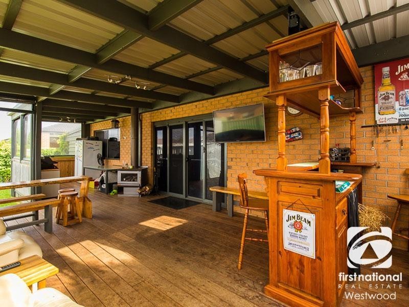 12 Sedgwick Road, Wyndham Vale VIC 3024